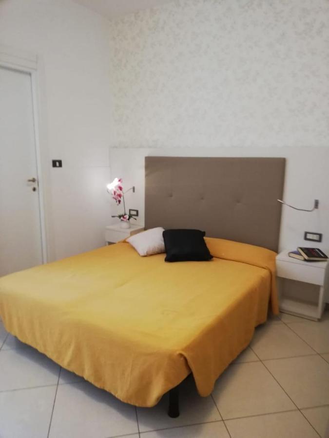 Hotel Metropol Sottomarina Extérieur photo