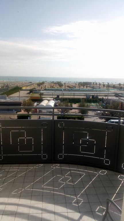 Hotel Metropol Sottomarina Extérieur photo